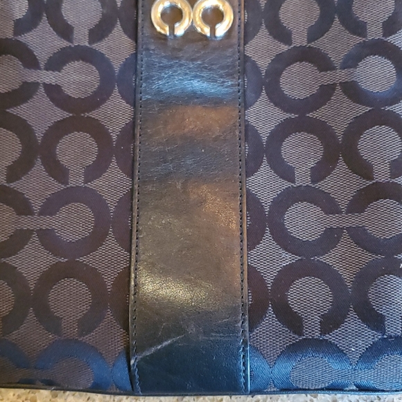Coach purse - Picture 4 of 4